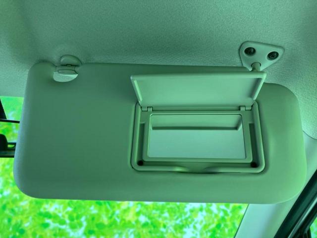 ＷＥＣＡＲＳでは各商談席に大型モニターをご用意しております！見やすい大画面でゆったりと全国の在庫をご覧いただけます！是非ご来店お待ちしております！