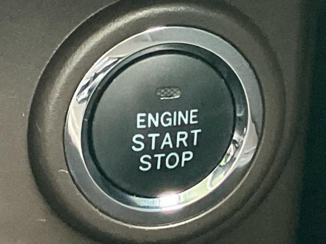 国産車から輸入車まで多様なお客様のニーズのお応えできるように、全国規模で豊富な在庫展開！車のことならＷＥＣＡＲＳへ！