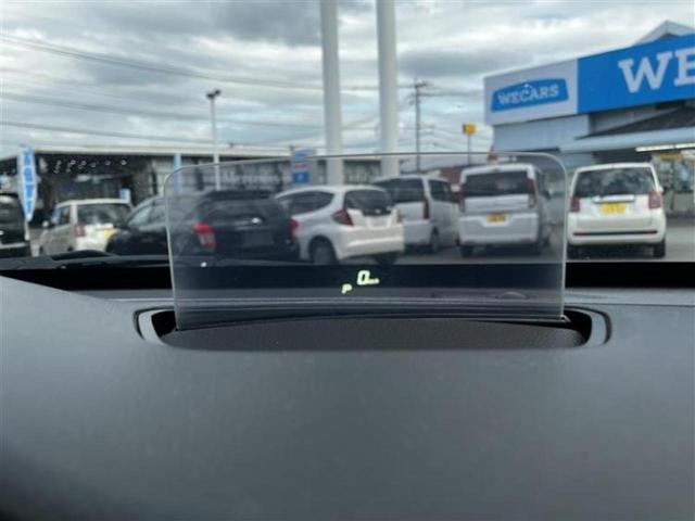 ＷＥＣＡＲＳの展示場では実際に見て、触ってお車をお選びいただけます！知識の豊富な営業スタッフが様々なカーライフをご提案いたします！