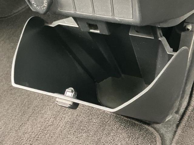 ナビ、ドラレコ、ＥＴＣ、フリップダウンモニター、デジタルインナーミラーｅｔｃ…後付け可能です！オプションも豊富に取り揃えておりますのでご安心ください！