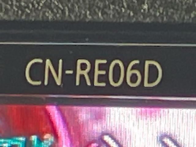 ＷＥＣＡＲＳでは各商談席に大型モニターをご用意しております！見やすい大画面でゆったりと全国の在庫をご覧いただけます！是非ご来店お待ちしております！