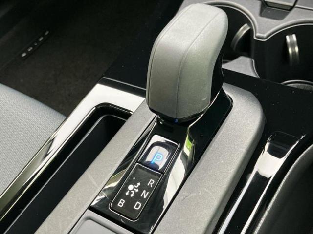 国産車から輸入車まで多様なお客様のニーズのお応えできるように、全国規模で豊富な在庫展開！車のことならＷＥＣＡＲＳへ！