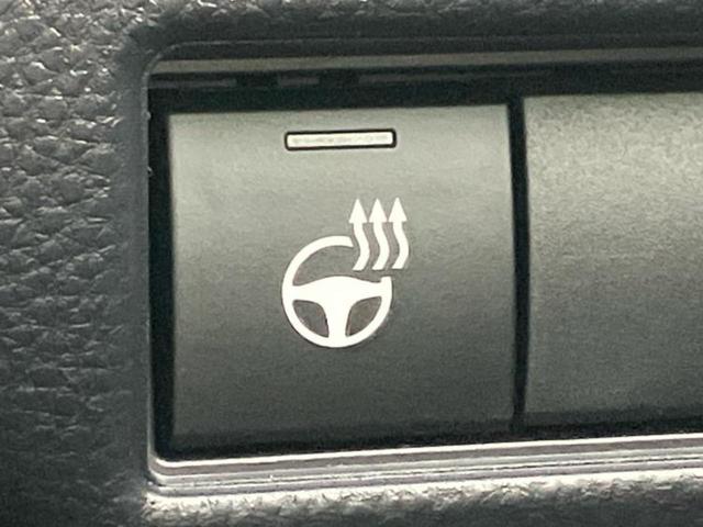 国産車から輸入車まで多様なお客様のニーズのお応えできるように、全国規模で豊富な在庫展開！車のことならＷＥＣＡＲＳへ！