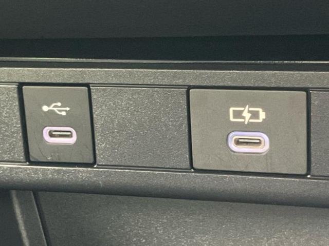 ＷＥＣＡＲＳの展示場では実際に見て、触ってお車をお選びいただけます！知識の豊富な営業スタッフが様々なカーライフをご提案いたします！