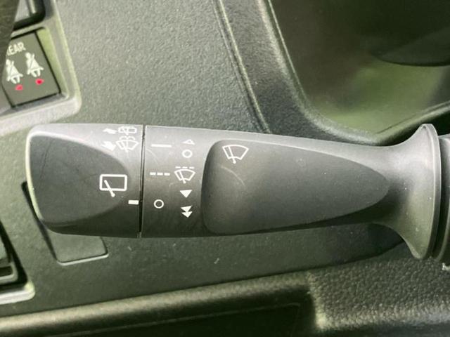 ナビ、ドラレコ、ＥＴＣ、フリップダウンモニター、デジタルインナーミラーｅｔｃ…後付け可能です！オプションも豊富に取り揃えておりますのでご安心ください！