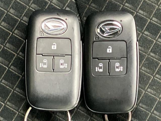 ＷＥＣＡＲＳでは各商談席に大型モニターをご用意しております！見やすい大画面でゆったりと全国の在庫をご覧いただけます！是非ご来店お待ちしております！