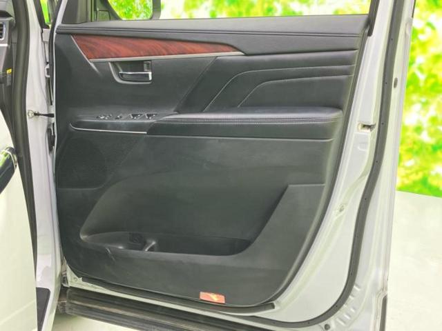 デリカＤ：５ ４ＷＤ　Ｐ　新品タイヤ／保証書／社外　９インチ　ＳＤナビ／衝突安全装置／両側電動スライドドア／シートヒーター／全方位モニター／車線逸脱防止支援システム／電動バックドア／ヘッドランプ　ＬＥＤ　衝突被害軽減システム（22枚目）