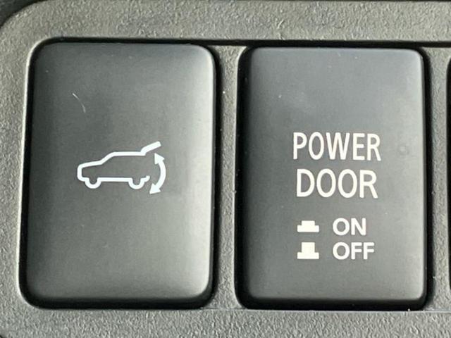 デリカＤ：５ ４ＷＤ　Ｐ　新品タイヤ／保証書／社外　９インチ　ＳＤナビ／衝突安全装置／両側電動スライドドア／シートヒーター／全方位モニター／車線逸脱防止支援システム／電動バックドア／ヘッドランプ　ＬＥＤ　衝突被害軽減システム（29枚目）