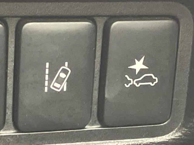 デリカＤ：５ ４ＷＤ　Ｐ　新品タイヤ／保証書／社外　９インチ　ＳＤナビ／衝突安全装置／両側電動スライドドア／シートヒーター／全方位モニター／車線逸脱防止支援システム／電動バックドア／ヘッドランプ　ＬＥＤ　衝突被害軽減システム（30枚目）