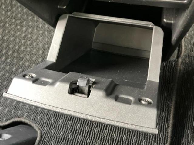 デリカＤ：５ ４ＷＤ　Ｐ　新品タイヤ／保証書／社外　９インチ　ＳＤナビ／衝突安全装置／両側電動スライドドア／シートヒーター／全方位モニター／車線逸脱防止支援システム／電動バックドア／ヘッドランプ　ＬＥＤ　衝突被害軽減システム（47枚目）