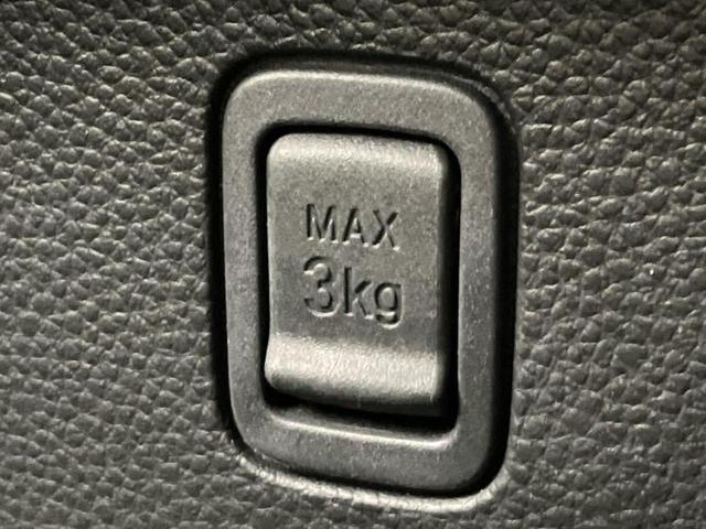 国産車から輸入車まで多様なお客様のニーズのお応えできるように、全国規模で豊富な在庫展開！車のことならＷＥＣＡＲＳへ！