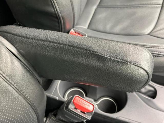 ヤリス ハイブリッドＧ　モデリスタエアロ／ディスプレイオーディオ／トヨタセーフティセンス／パノラミックビューモニター／車線逸脱防止支援システム／ヘッドランプ　ＬＥＤ／Ｂｌｕｅｔｏｏｔｈ接続／ＥＴＣ／ＥＢＤ付ＡＢＳ　フルエアロ（31枚目）