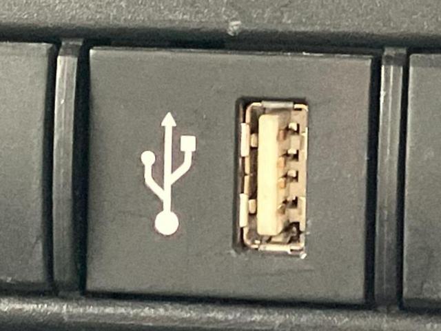 ヤリス ハイブリッドＧ　モデリスタエアロ／ディスプレイオーディオ／トヨタセーフティセンス／パノラミックビューモニター／車線逸脱防止支援システム／ヘッドランプ　ＬＥＤ／Ｂｌｕｅｔｏｏｔｈ接続／ＥＴＣ／ＥＢＤ付ＡＢＳ　フルエアロ（37枚目）