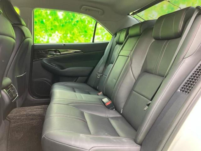 ＷＥＣＡＲＳでは各商談席に大型モニターをご用意しております！見やすい大画面でゆったりと全国の在庫をご覧いただけます！是非ご来店お待ちしております！