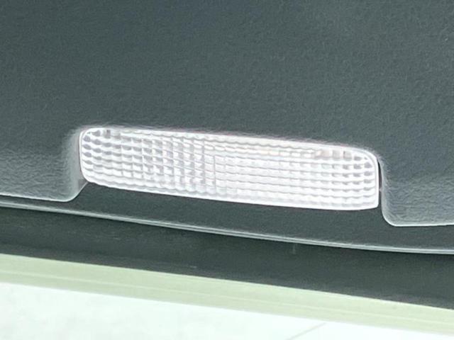 ＷＥＣＡＲＳの展示場では実際に見て、触ってお車をお選びいただけます！知識の豊富な営業スタッフが様々なカーライフをご提案いたします！