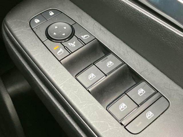 国産車から輸入車まで多様なお客様のニーズのお応えできるように、全国規模で豊富な在庫展開！車のことならＷＥＣＡＲＳへ！