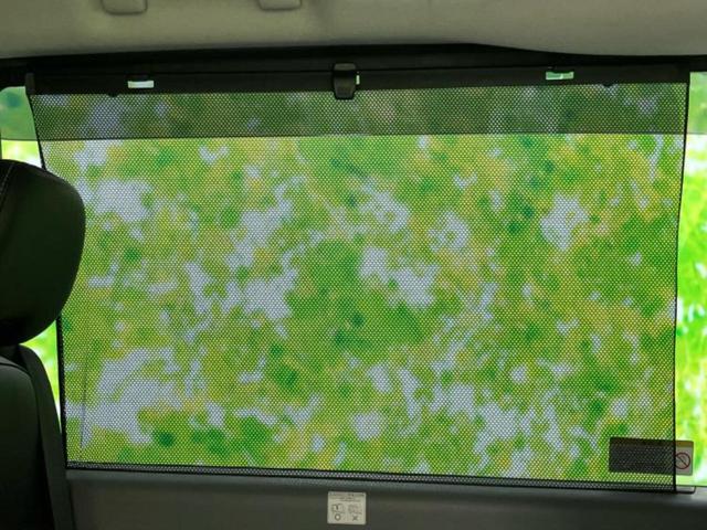 ＷＥＣＡＲＳの展示場では実際に見て、触ってお車をお選びいただけます！知識の豊富な営業スタッフが様々なカーライフをご提案いたします！