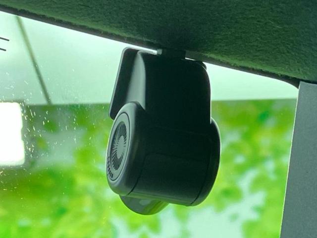 ナビ、ドラレコ、ＥＴＣ、フリップダウンモニター、デジタルインナーミラーｅｔｃ…後付け可能です！オプションも豊富に取り揃えておりますのでご安心ください！