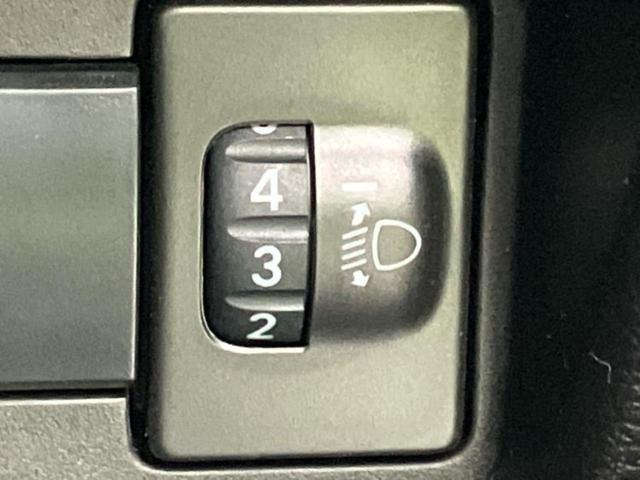 スペーシア ハイブリッドＧ　保証書／セーフティサポート（スズキ）／ヘッドランプ　ＬＥＤ／横滑り防止装置／アイドリングストップ／禁煙車／エアバッグ　運転席／エアバッグ　助手席／パワーウインドウ／エンジンスタートボタン　オートライト（16枚目）