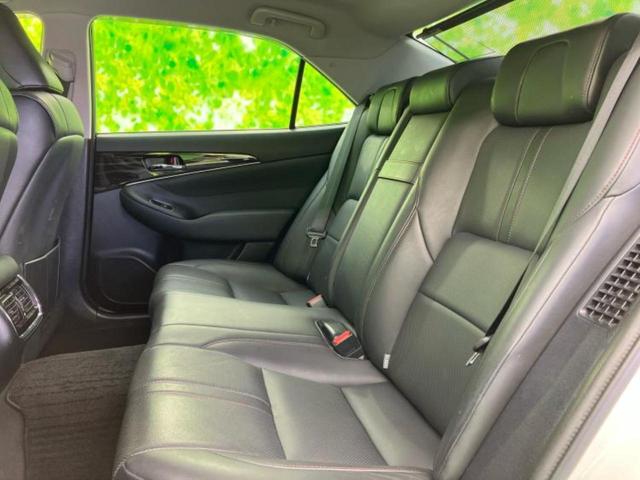 ＷＥＣＡＲＳでは各商談席に大型モニターをご用意しております！見やすい大画面でゆったりと全国の在庫をご覧いただけます！是非ご来店お待ちしております！