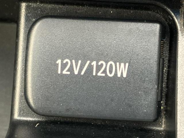 ＷＥＣＡＲＳの展示場では実際に見て、触ってお車をお選びいただけます！知識の豊富な営業スタッフが様々なカーライフをご提案いたします！