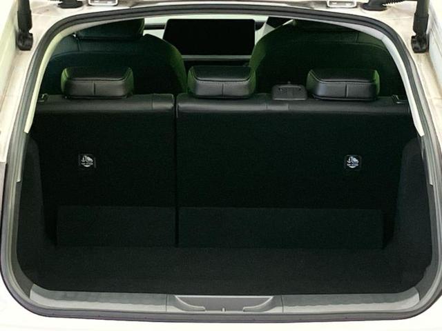 プリウス Ｚ　保証書／ディスプレイオーディオ＋ナビ１２．３インチ／トヨタセーフティセンス／エアーシート　前席／パノラミックビューモニター／車線逸脱防止支援システム／シート　合皮　衝突被害軽減システム　全周囲カメラ（8枚目）