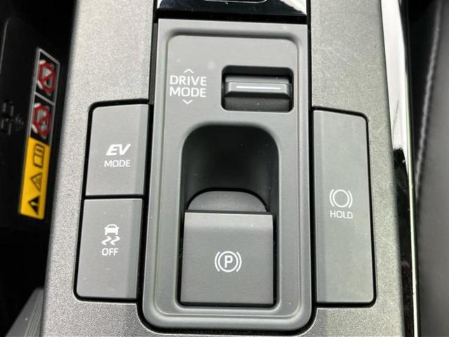 プリウス Ｚ　保証書／ディスプレイオーディオ＋ナビ１２．３インチ／トヨタセーフティセンス／エアーシート　前席／パノラミックビューモニター／車線逸脱防止支援システム／シート　合皮　衝突被害軽減システム　全周囲カメラ（44枚目）