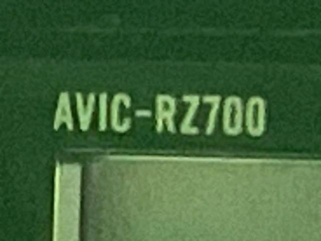 ＷＥＣＡＲＳでは各商談席に大型モニターをご用意しております！見やすい大画面でゆったりと全国の在庫をご覧いただけます！是非ご来店お待ちしております！