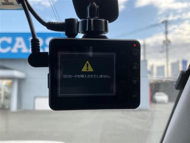 国産車から輸入車まで多様なお客様のニーズのお応えできるように、全国規模で豊富な在庫展開！車のことならＷＥＣＡＲＳへ！