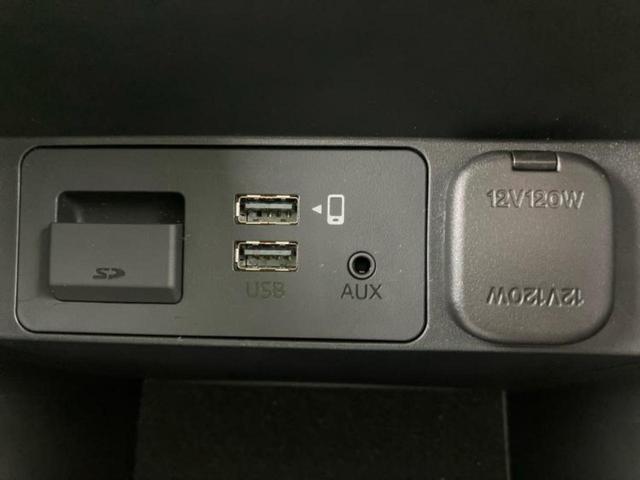 ＷＥＣＡＲＳの展示場では実際に見て、触ってお車をお選びいただけます！知識の豊富な営業スタッフが様々なカーライフをご提案いたします！