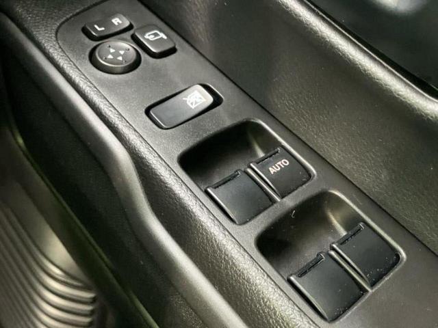 ＷＥＣＡＲＳの展示場では実際に見て、触ってお車をお選びいただけます！知識の豊富な営業スタッフが様々なカーライフをご提案いたします！