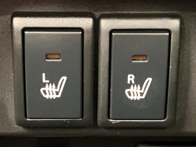 ＷＥＣＡＲＳでは各商談席に大型モニターをご用意しております！見やすい大画面でゆったりと全国の在庫をご覧いただけます！是非ご来店お待ちしております！