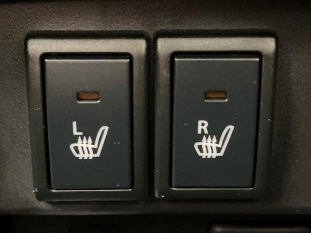 ＷＥＣＡＲＳでは各商談席に大型モニターをご用意しております！見やすい大画面でゆったりと全国の在庫をご覧いただけます！是非ご来店お待ちしております！