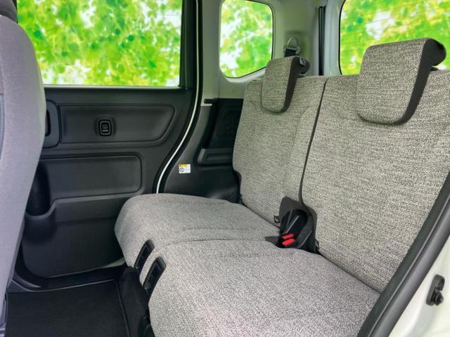 ＷＥＣＡＲＳでは各商談席に大型モニターをご用意しております！見やすい大画面でゆったりと全国の在庫をご覧いただけます！是非ご来店お待ちしております！