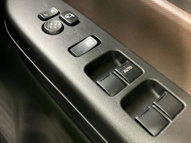 ＷＥＣＡＲＳの展示場では実際に見て、触ってお車をお選びいただけます！知識の豊富な営業スタッフが様々なカーライフをご提案いたします！