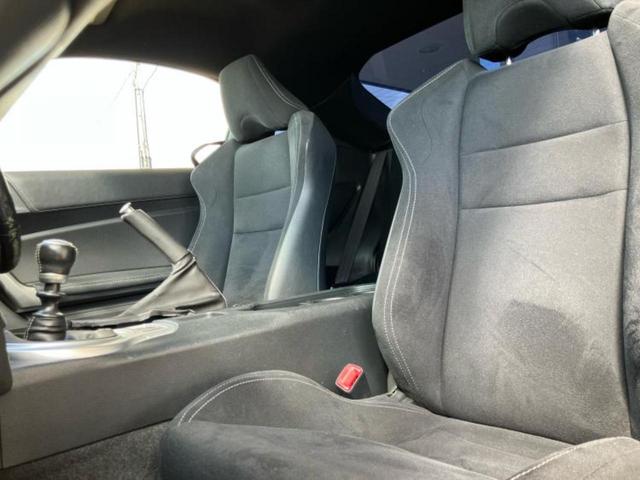 ＷＥＣＡＲＳでは各商談席に大型モニターをご用意しております！見やすい大画面でゆったりと全国の在庫をご覧いただけます！是非ご来店お待ちしております！