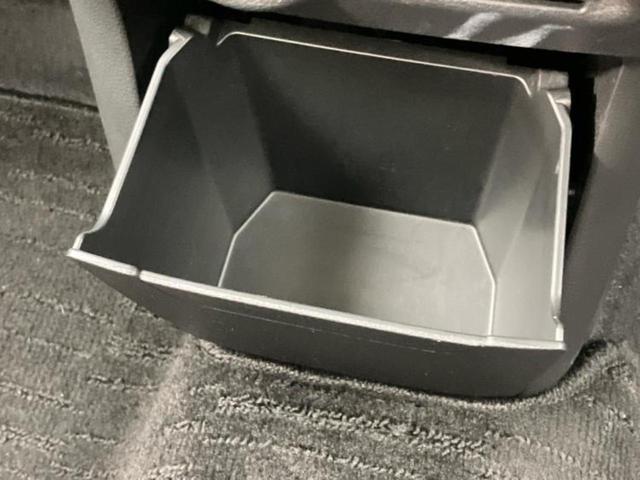 ナビ、ドラレコ、ＥＴＣ、フリップダウンモニター、デジタルインナーミラーｅｔｃ…後付け可能です！オプションも豊富に取り揃えておりますのでご安心ください！