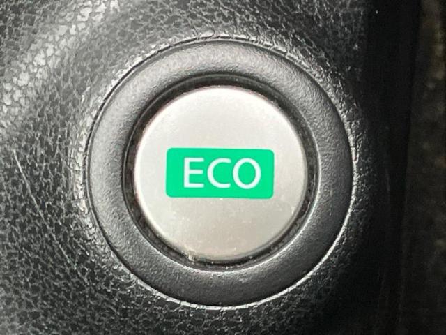 ノート X DIG-S Vセレクションプラスセーフティ 新品タイヤ/純正 SDナビ/衝突安全装置/アラウンドビューモニター/ヘッドランプ LED/EBD付ABS/横滑り防止装置/アイドリングストップ/フルセグTV/禁煙車/エアバッグ 運転席 全周囲カメラ(32枚目)