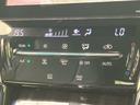 プレミアム　保証書／純正　９インチ　ＳＤナビ／トヨタセーフティセンス／車線逸脱防止支援システム／シート　ハーフレザー／電動バックドア／ドライブレコーダー　前後／ヘッドランプ　ＬＥＤ／ＵＳＢジャック　バックカメラ（30枚目）