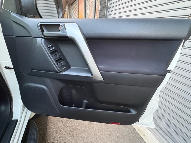 ランドクルーザープラド TX(32枚目)