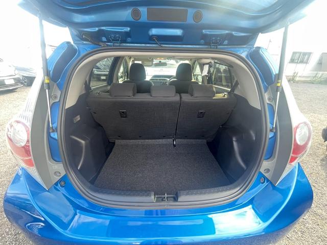アクア キーレスエントリー,スマートキー,ABS,ETC,TV,Bluetooth接続,1500ccエコカー減税対象車(9枚目)