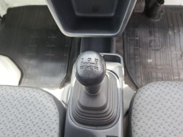 キャリイトラック 　軽トラック　ＭＴ　エアコン　パワーステアリング　運転席エアバッグ（23枚目）