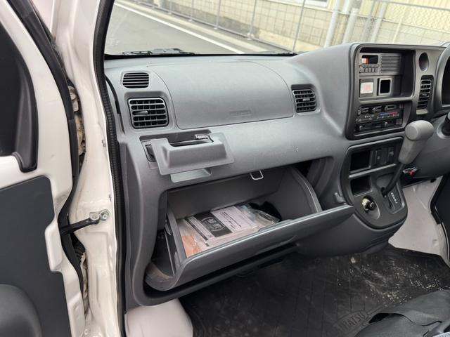 ハイゼットカーゴ 　ＣＮＧ車　両側スライドドア　ＥＴＣ搭載車　パワーウィンドウ　ドライブレコーダー　インパネＡＴ（28枚目）