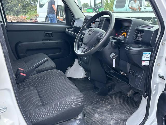 ハイゼットカーゴ ＤＸ　ＳＡＩＩＩ　カーゴ６６０デラックスＳＡＩＩＩ　ハイルーフ　４ＷＤ　ワンオーナー　ＥＴＣ（26枚目）