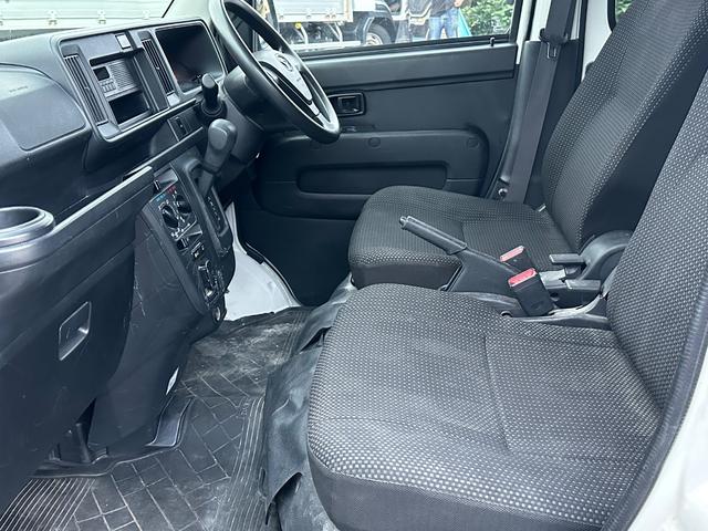 ハイゼットカーゴ ＤＸ　ＳＡＩＩＩ　カーゴ６６０デラックスＳＡＩＩＩ　ハイルーフ　４ＷＤ　ワンオーナー　ＥＴＣ（33枚目）