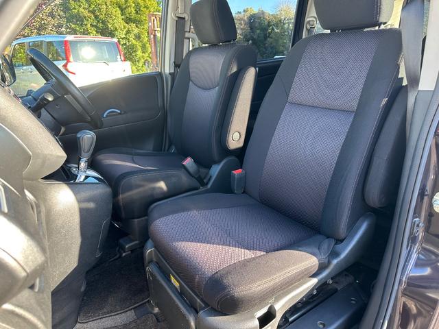 セレナ 　２．０ＨスターＨＹＢＲＩＤＡシャンテ助手席スライドＳ（12枚目）