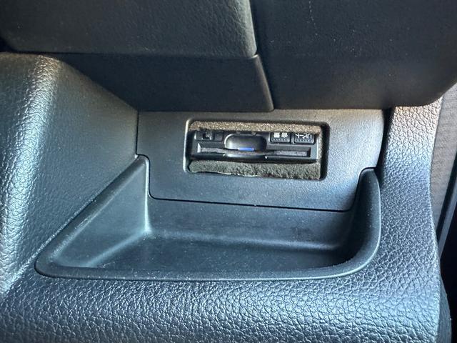 セレナ ハイウェイスター　Ｖセレクション　ＥＴＣ　ナビ　バックカメラ　両側パワースライドドア　フリップダウンモニター　後席モニター（19枚目）