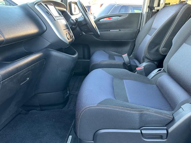 セレナ ハイウェイスター　Ｖセレクション　ＥＴＣ　ナビ　バックカメラ　両側パワースライドドア　フリップダウンモニター　後席モニター（32枚目）