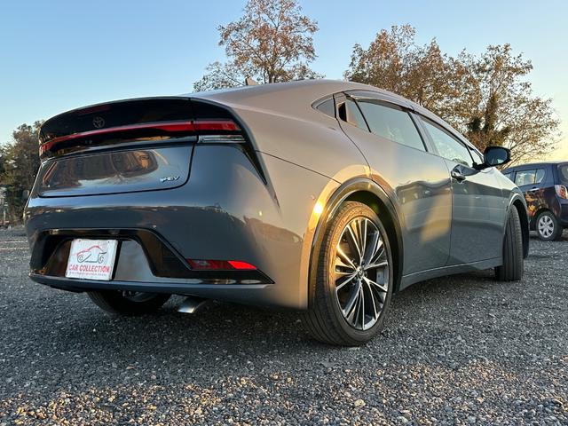 プリウス Z 全周囲カメラ シートヒーター ETC 電動トランク ステアリングヒーター クルーズコントロール(4枚目)