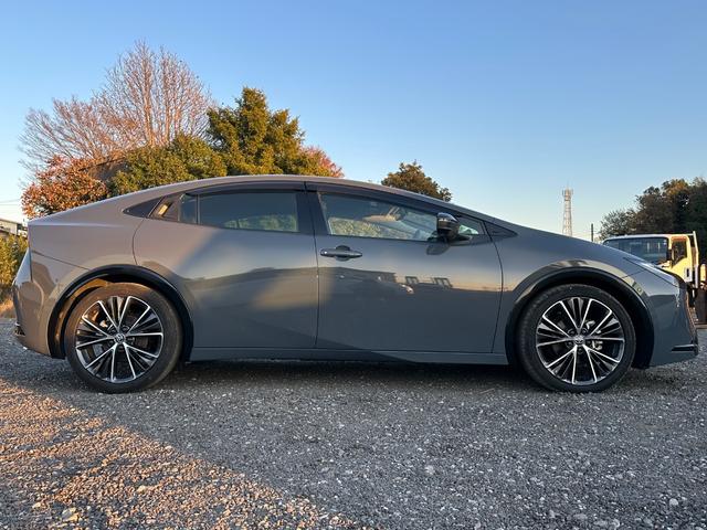 プリウス Z 全周囲カメラ シートヒーター ETC 電動トランク ステアリングヒーター クルーズコントロール(12枚目)